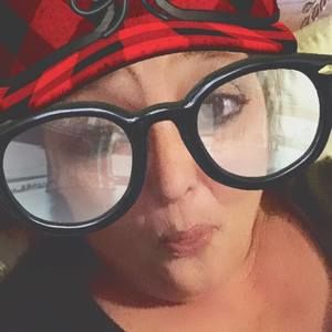 Meet your Posher, Christy